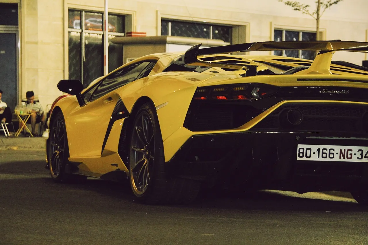 All New McLaren W1: A Ground Braking Supercars Made for Track Performance