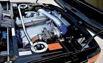 Classic BMW2002 TII engine