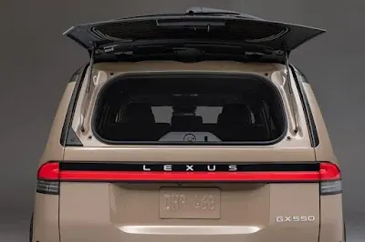 2024 Lexus GX lift-up tailgate window