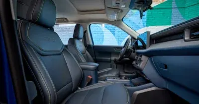 2025 Ford Maverick Lobo Interior