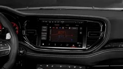 2024 Dodge Durango SRT 392 infotainment